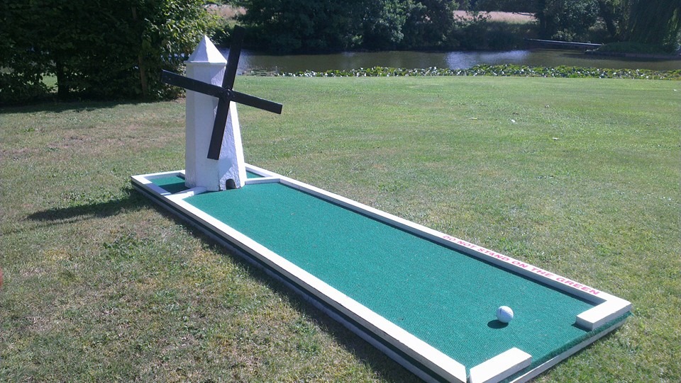 Wedding Crazy Golf Hire